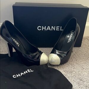 CHANEL Black Heels with Silver Toe Cap